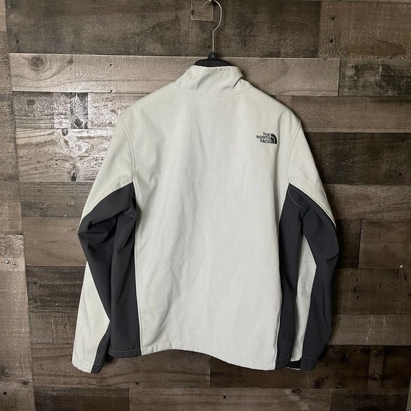 SOLD North Face Mens Chromium Thermal Apex Jacket - Picture 3 of 4